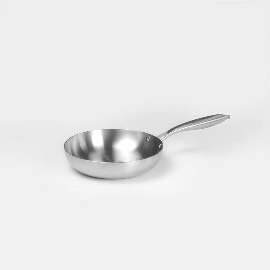 Poêle inox - 22 cm Saine