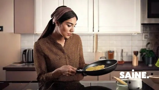 Poêles-antiadhésives-Pourquoi-sont-elles-toxiques-Dangers-des-PFAS-et-alternatives SAINE.