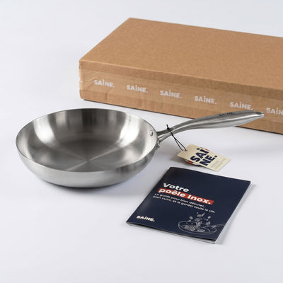 packaging poêle en inox avec sa boite en carton pour l'expédition